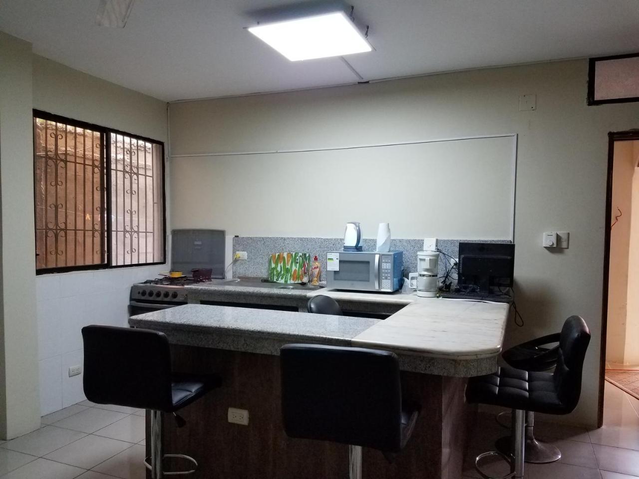Casa Serena Guayaquil Exterior foto